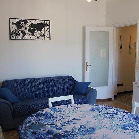 Appartamento Sunflower Леванто Экстерьер фото