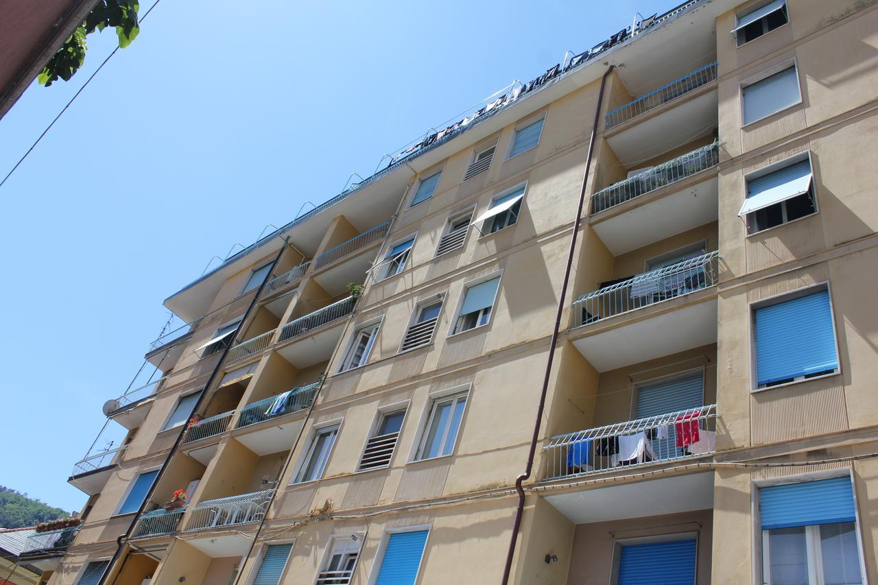 Appartamento Sunflower Леванто Экстерьер фото